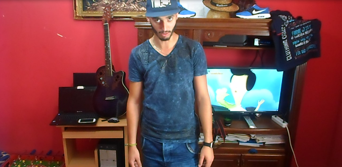 MBCrazyOfficiel's tweet photo. la nouvel vidéo les fRéres <3 
max partages sTp !! 
 https://t.co/HgHKN2MzgM
@MBCrazyOfficiel  #BAC_2015
#أتشو_شوية http://t.co/6W0mh71eHX
