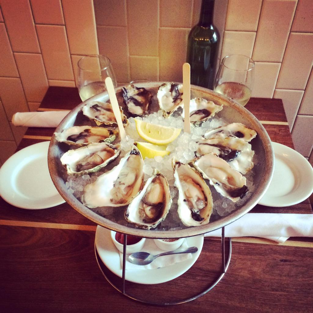 Oyster Happy Hour (OysterHappyHour) Twitter