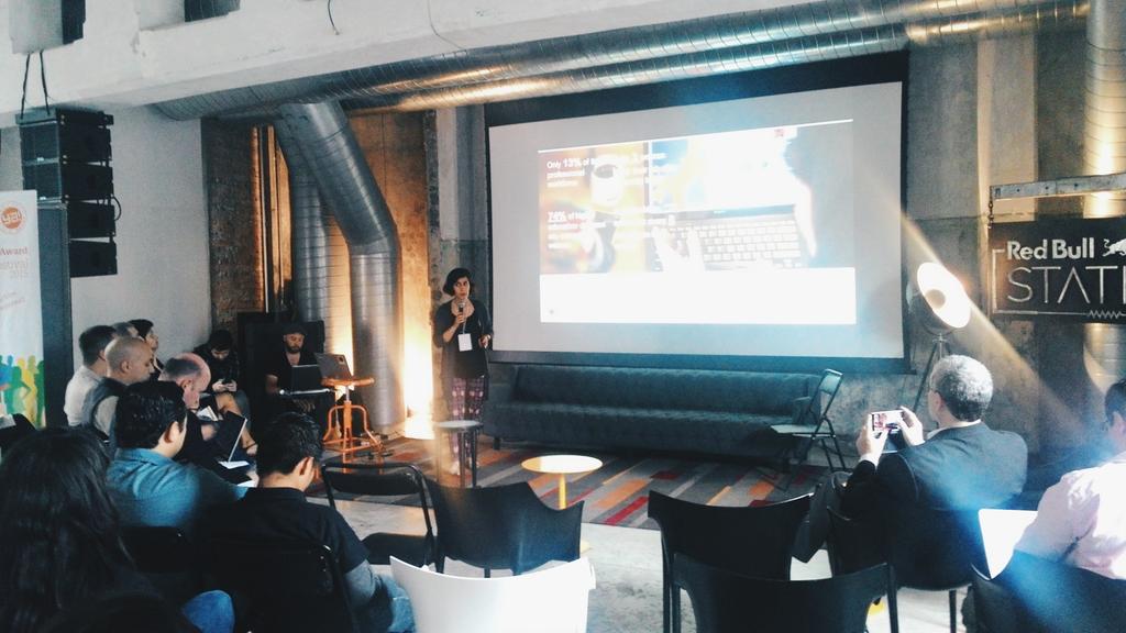 ooooooolucas's tweet image. Ladybug - Training women in the use of ICTs. #Power2Women #WSYA #Iran