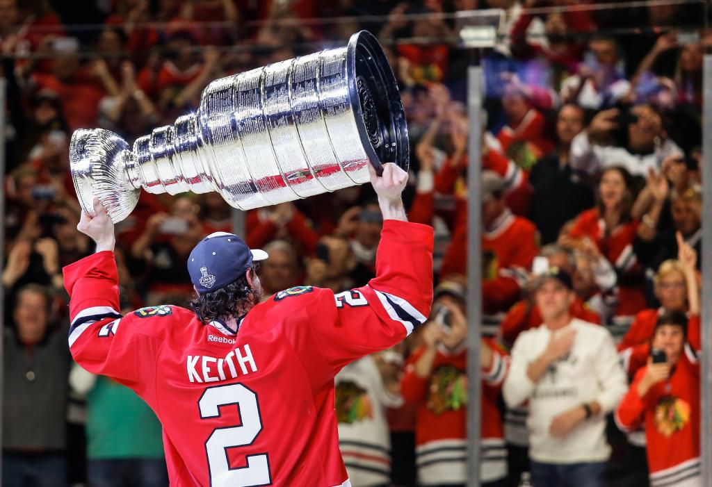 NHL's tweet photo. "He's the best player in the world right now." http://t.co/u2vhMpe1yy #StanleyCup http://t.co/cwcAUEDFHL