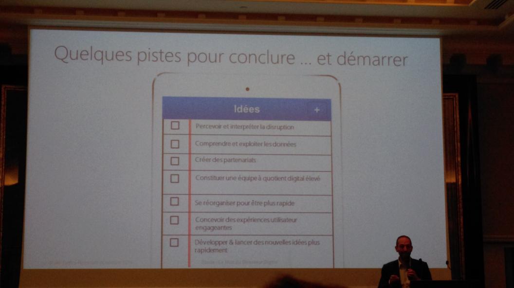 HeleneCkt's tweet photo. La to-do de base du Chief Digital Officer, pour satisfaire l'interne mais aussi et surtout le client #nuitCDO http://t.co/61S0LpkEtv