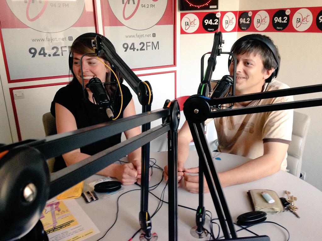 What_thefuzz's tweet photo. Nos invités @hobokendivision en direct sur @radiofajet ! #wtfuzz http://t.co/qttU1Jlo75
