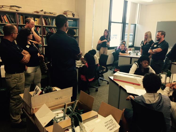 otcsouthcampus's tweet image. #Summerrobotics Middle schoolers immersed in project based learning share with Leadership tour group. #CTE