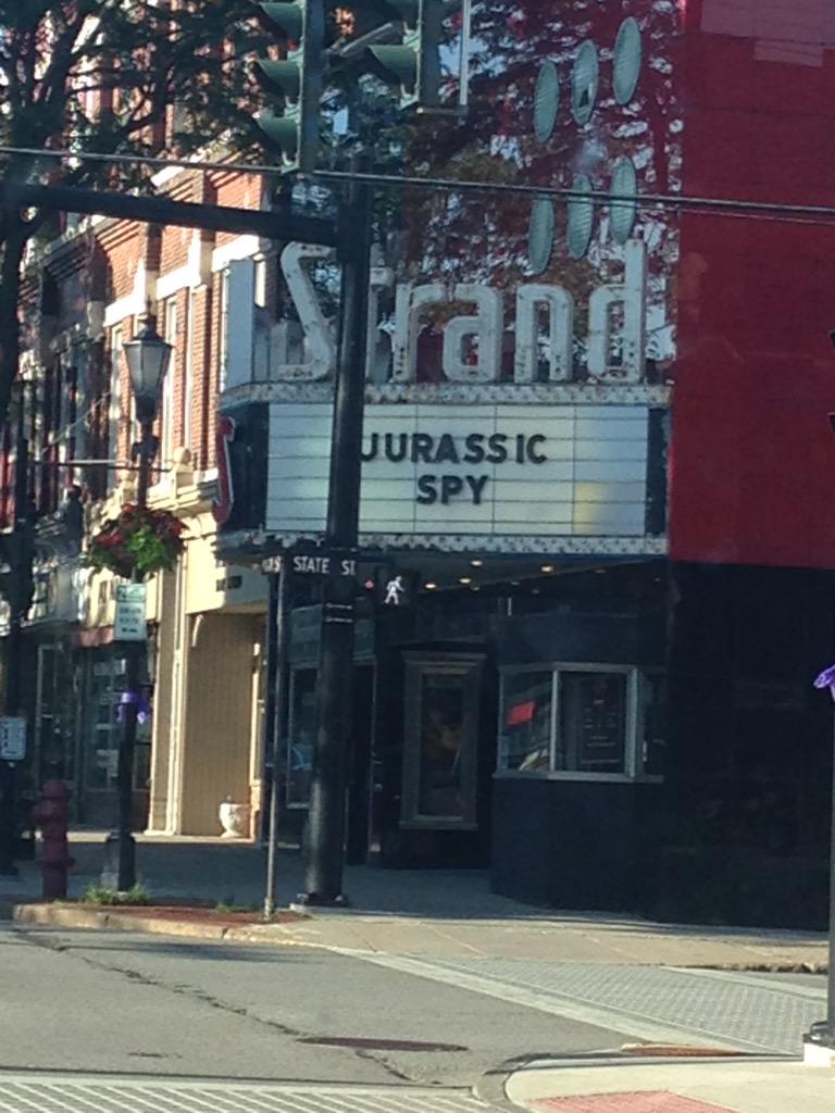 ahoy_alma's tweet image. Can&apos;t wait to see this movie, Strand. #spacesmatter #jurassicspy #velociraptorwithanalias #yourewelcome