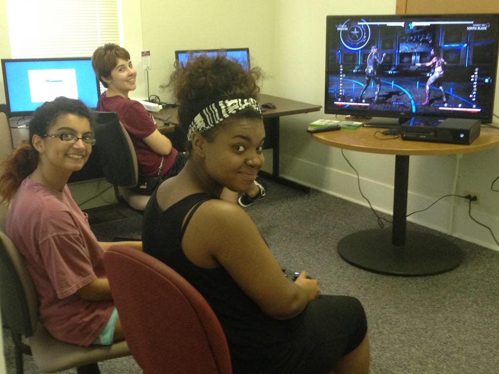 msstate_writing's tweet image. @MSUBulldogBytes invade the WC tonight #codingiswriting #digitaldivas #gamergirls
