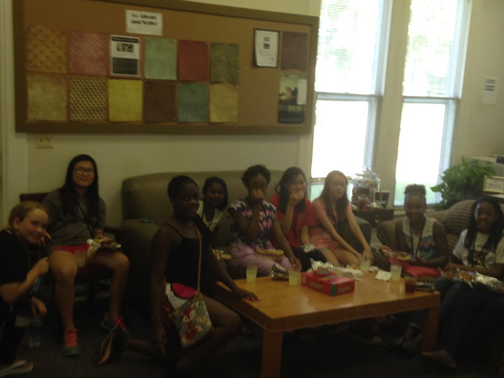 msstate_writing's tweet image. @MSUBulldogBytes invade the WC tonight #codingiswriting #digitaldivas #gamergirls