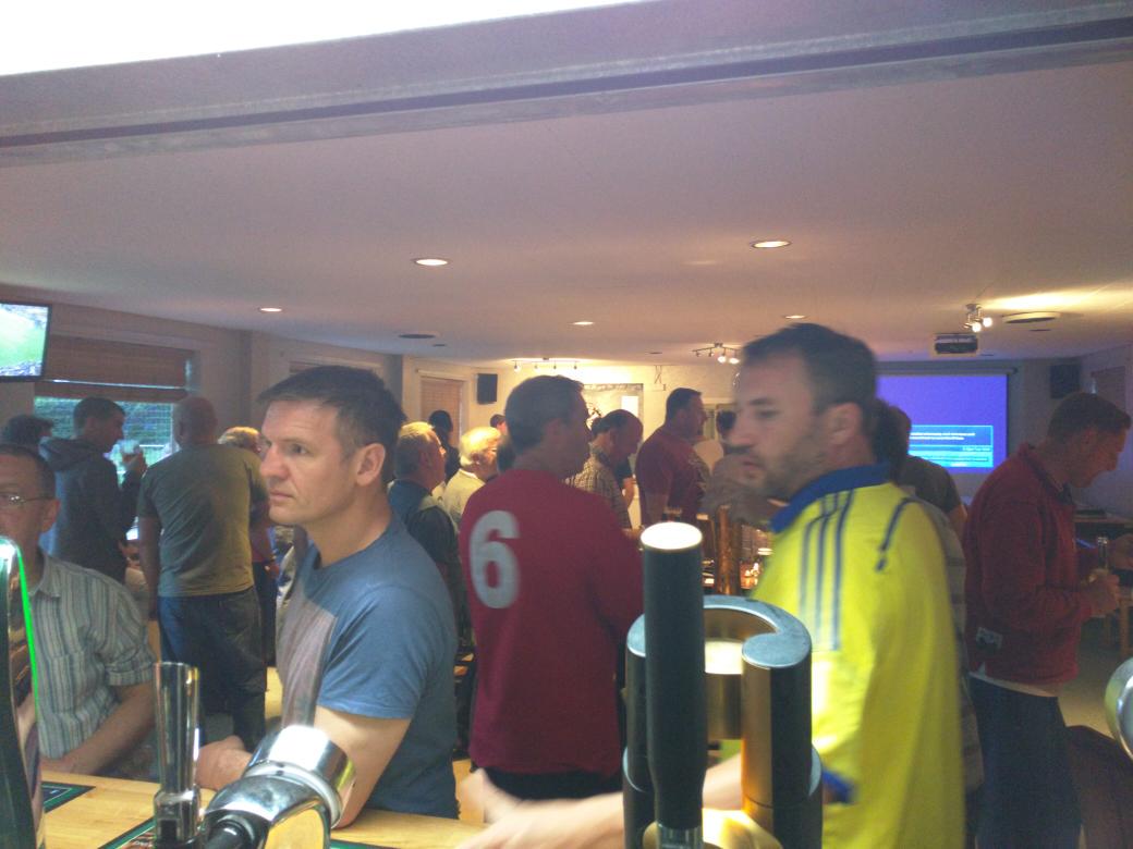 GeorgeLoosely's tweet photo. @BovingdonFC singles darts tournament at the cub. http://t.co/2H11C5iXg4
