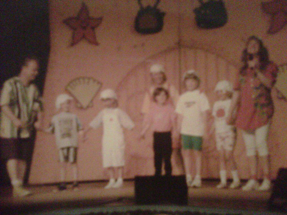 funboxfans's tweet photo. Just soooo excited 4 the @SingingKettle82 exhibition! So much memories for me &amp; my oldest daughter #no1fans xxx http://t.co/TnhbqSgClq