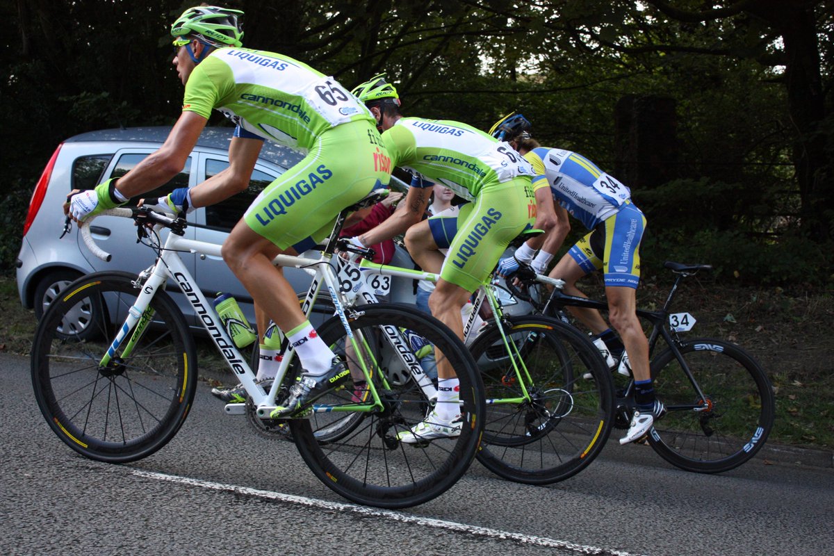 FueradelaMasa's tweet photo. Test de campo en el ciclismo para valorar el rendimiento http://t.co/oV5ABks9ng por @GabrielGarrido6 http://t.co/d2p7r6OI9R
