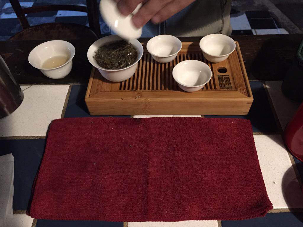 goawaygeek's tweet image. Finally drinking great tea in the U.S.  Thanks @ihrd #teatableproject