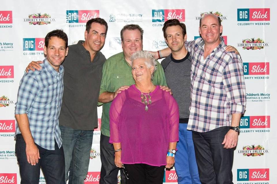 KCStar's tweet image. Meet the hardworking relatives behind Big Slick Celebrity Weekend: bit.ly/1Fl9Du3 #bigslickkc