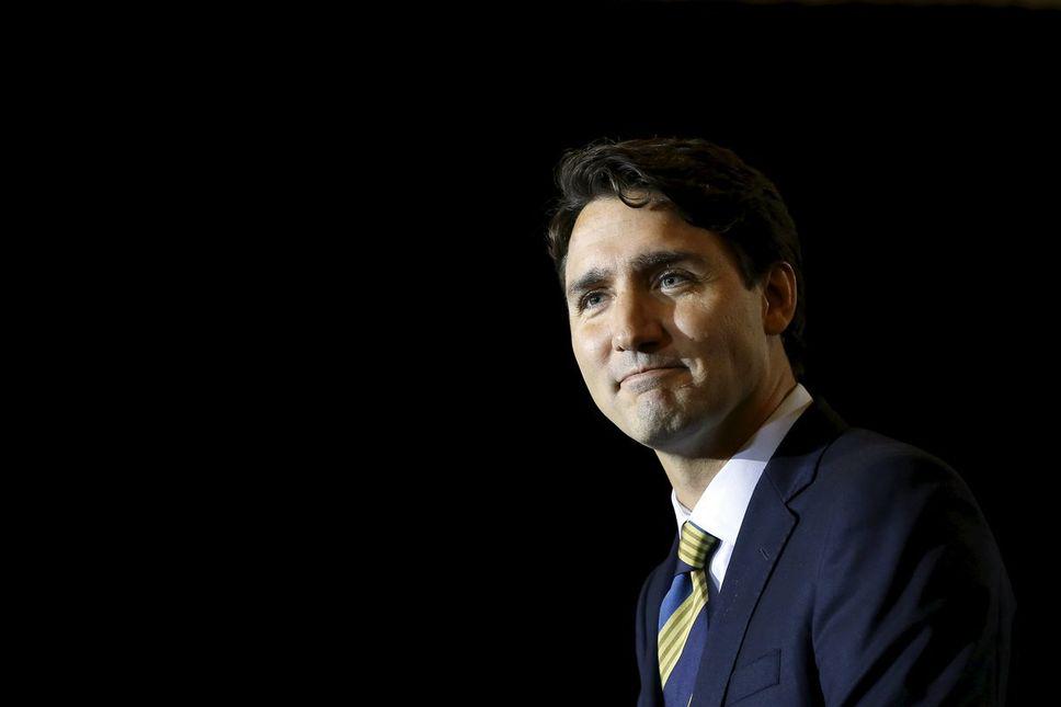 JdeMontreal's tweet photo. Trudeau promet une réforme électorale : vote obligatoire et parité hommes-femmes
http://t.co/j0tJpwcieH http://t.co/Cys83NfRnk