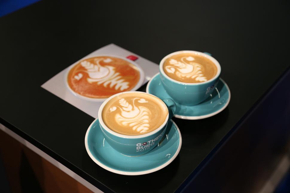 Lattes! Lattes! Lattes! Round One at the World Latte Art Championship in Gothenburg sprudgelive.com/?p=9569 #WLAC2015