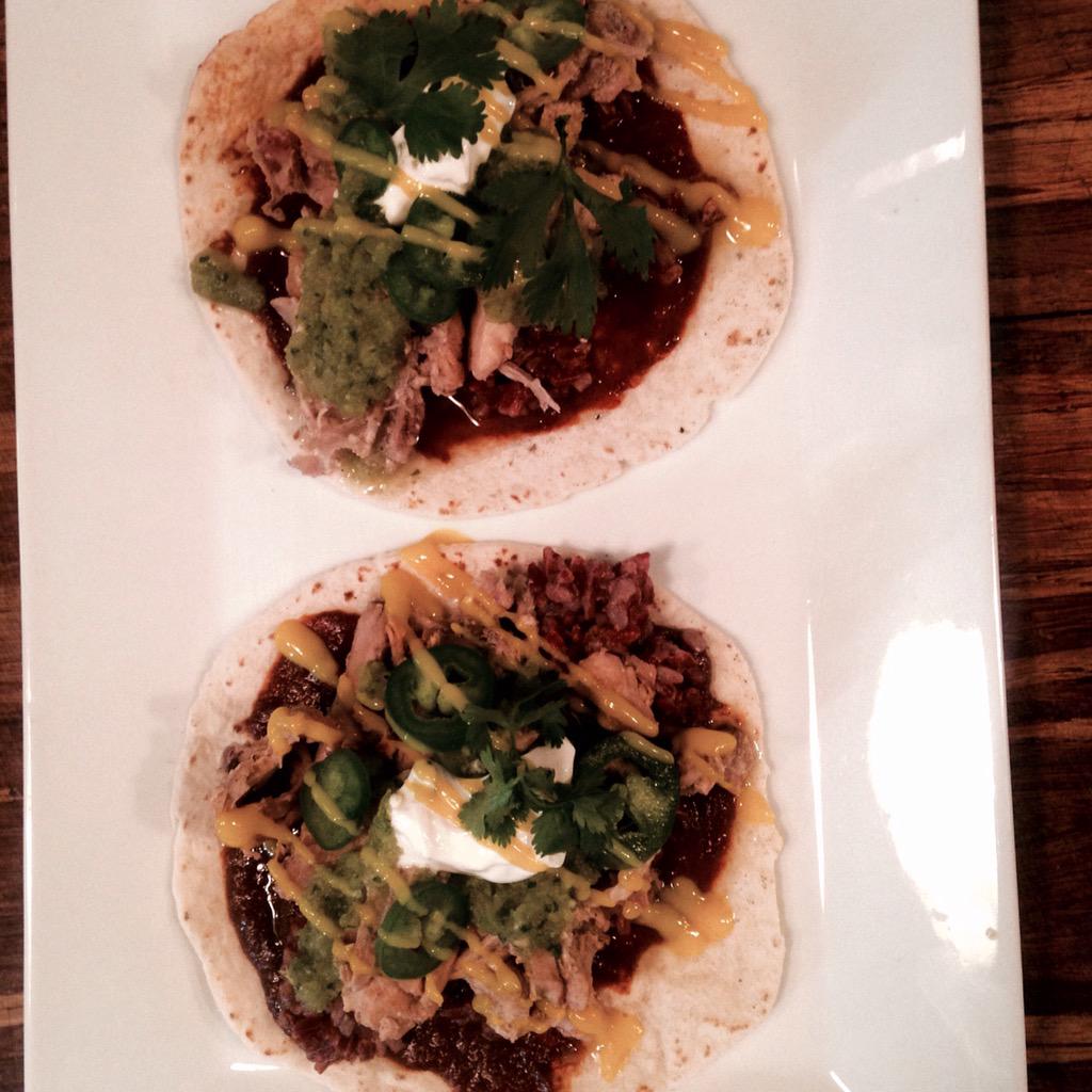 Rabbit tacos
Citrus braised rabbit, green tomato salsa, oaxacan chile mole, sour cream, jalapeño