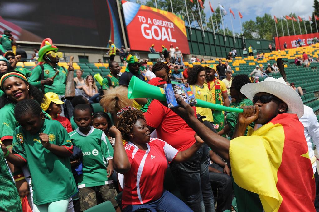 FecafootOfficie's tweet photo. #FFWD15
MT #SUISSE 1-0 #CAMEROUN
#allezleslionnes #golioness #ilioness
#SUICMR http://t.co/fASRVWCUPg