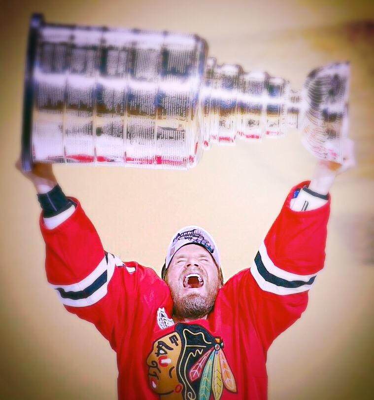TheOrangeNBlack's tweet photo. Still extremely happy for Kimmo Timonen. Nobody, and I mean nobody, deserved a Stanley Cup more. #ForKimmo http://t.co/ahmJjMu9bp