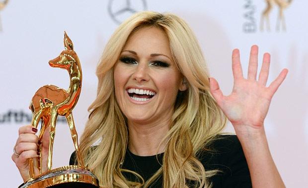 Feliz cumpleaños a // Happy birthday to 