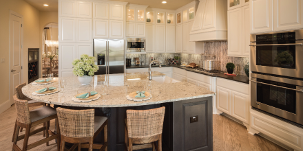 Shea_Homes's tweet photo. Looking for your dream home in #Houston? Call (866) 696-7432! http://t.co/SvJNf1Conz #TXRealEstate #HoustonRE http://t.co/Wtst7K7Oqi