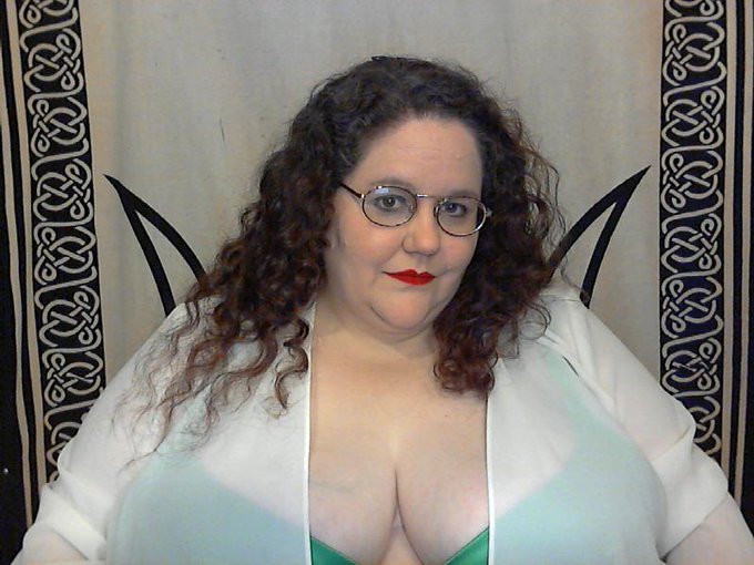 I'm on cam now at #AdultWork.com. Come check me out! http://t.co/kv4gFX9zc7 #BBW #BigTits #LiveOnCam<a href="/tag/adultwork"class="tags">#AdultWork</a><a href="/tag/bbw"class="tags"><span>#bbw</span></a><a href="/tag/bigtits"class="tags"><span>#bigtits</span></a><a href="/tag/liveoncam"class="tags"><span>#liveoncam</span></a><a href="/tag/directcam"class="tags"><span>#directcam</span></a>