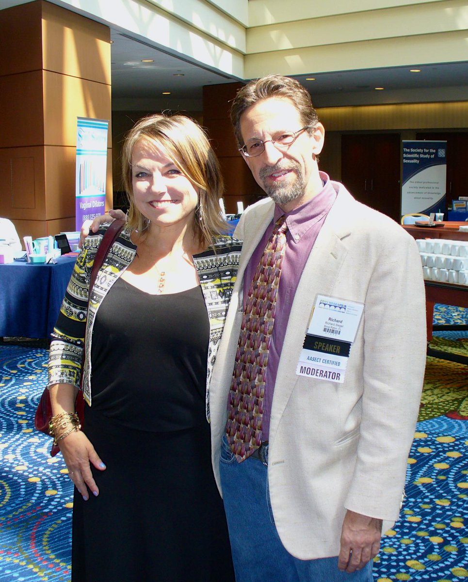 MISTTllc's tweet photo. .@MISTTllc director Ricky Siegel with world-renowned therapist & author of #MatingInCaptivity, @EstherPerel #AASECT15 http://t.co/2K1P0TV0EA