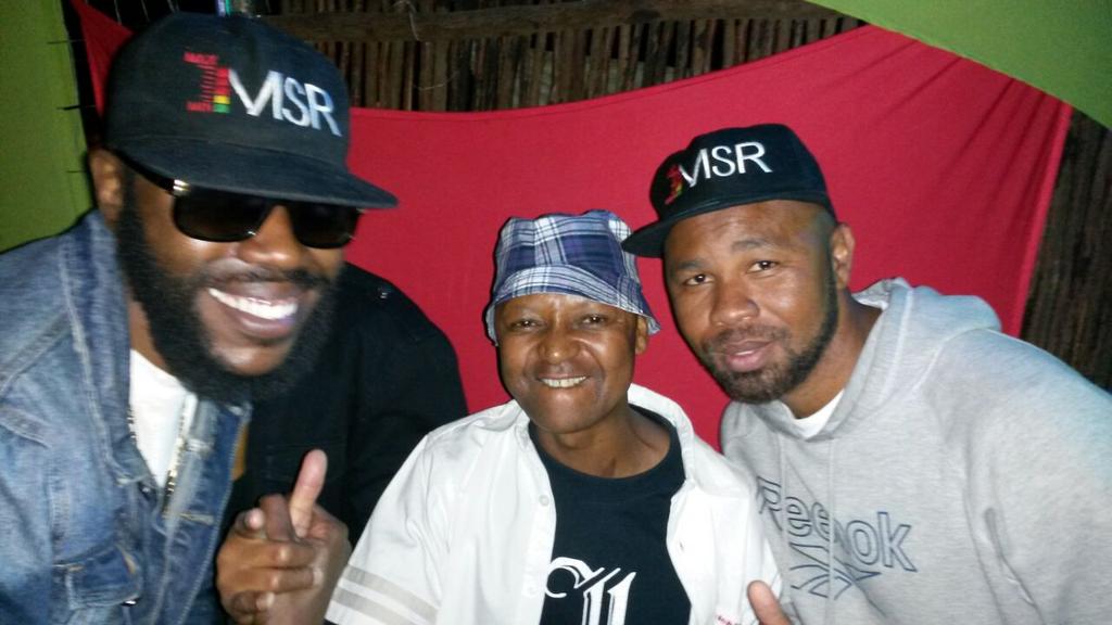 PuleMohodi's tweet photo. @MaximumStylez artists @pepsinsa @FruityStar killed it @TheRealSpikiri event Tembisa @Endaweni1936 @MsTheo2 #Kaboom http://t.co/C65sAhZ6hU
