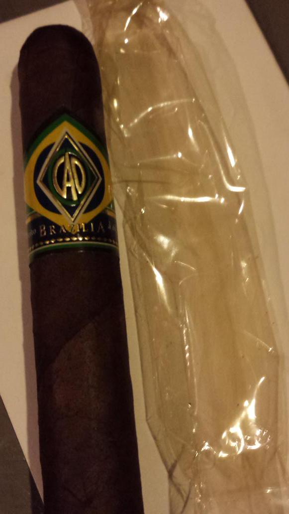 DrLarryMarchese's tweet photo. @GCigarGary @GCigarSharon @GCigarLana @caocigars
NBA Finals GS vs CLE with a CAO Brazilia Gol Brazilian Robusto http://t.co/EQvnFjVeCF
