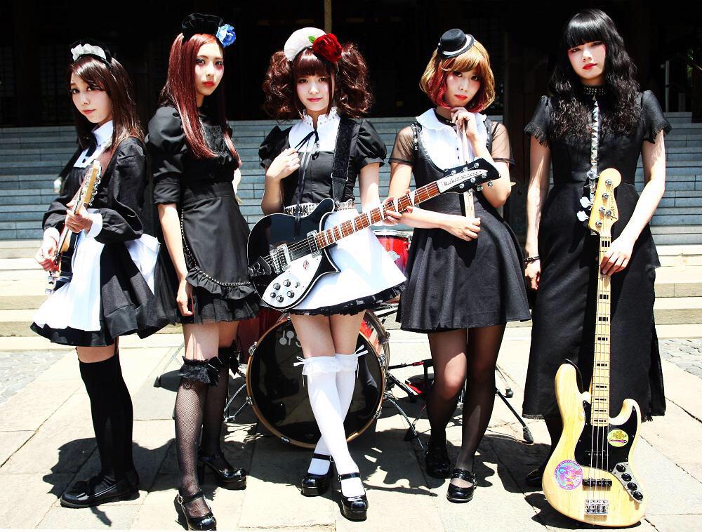 BAND-MAID AKANE on X