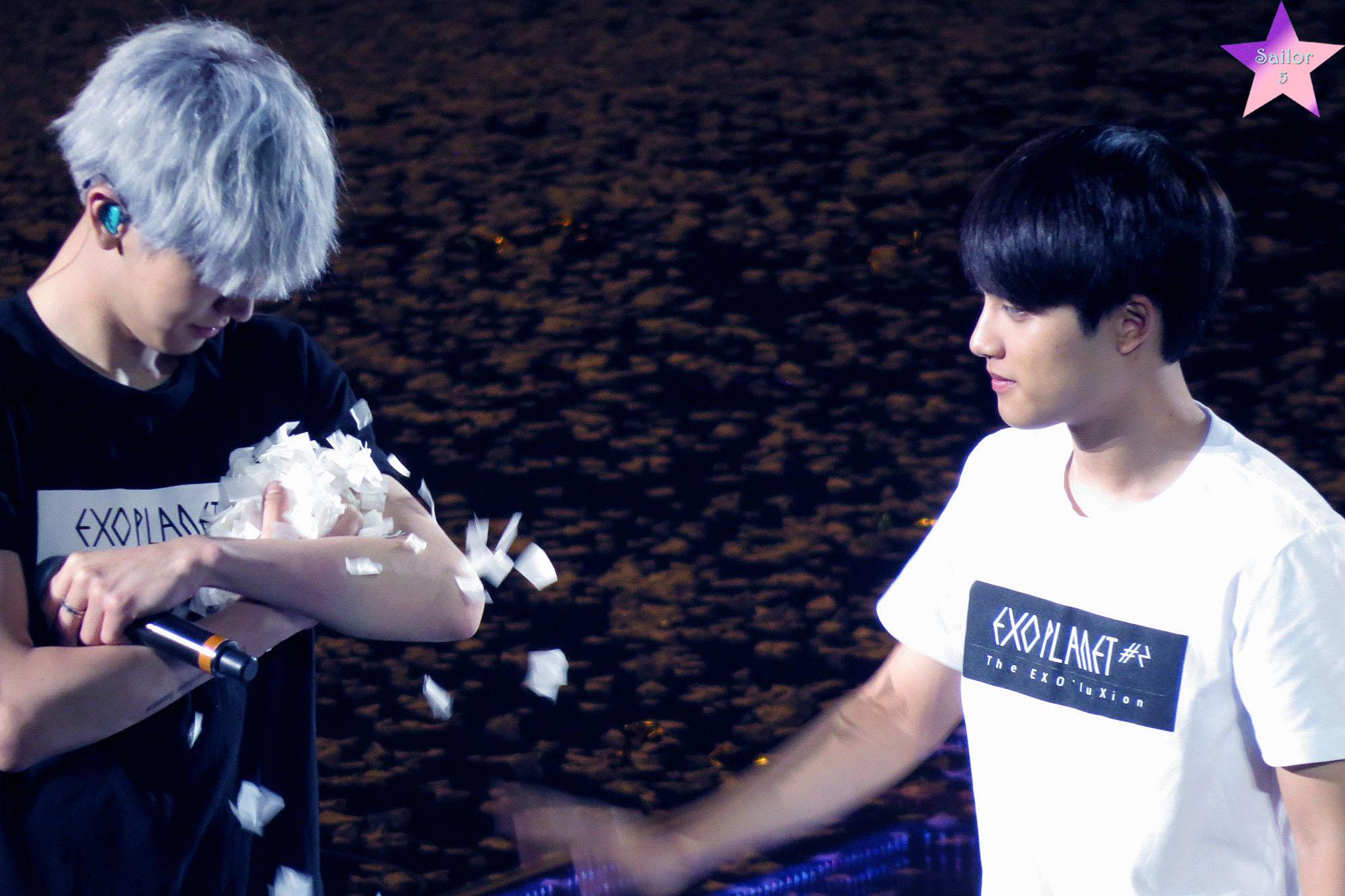 CHr6ccnVAAAnWWS.jpg:large