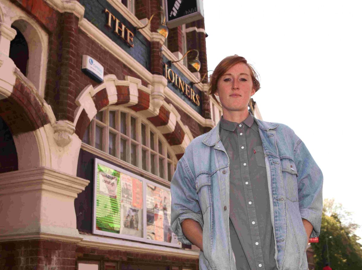 dailyecho's tweet image. Musican's plea to help find stolen guitar bit.ly/1Bi46cS