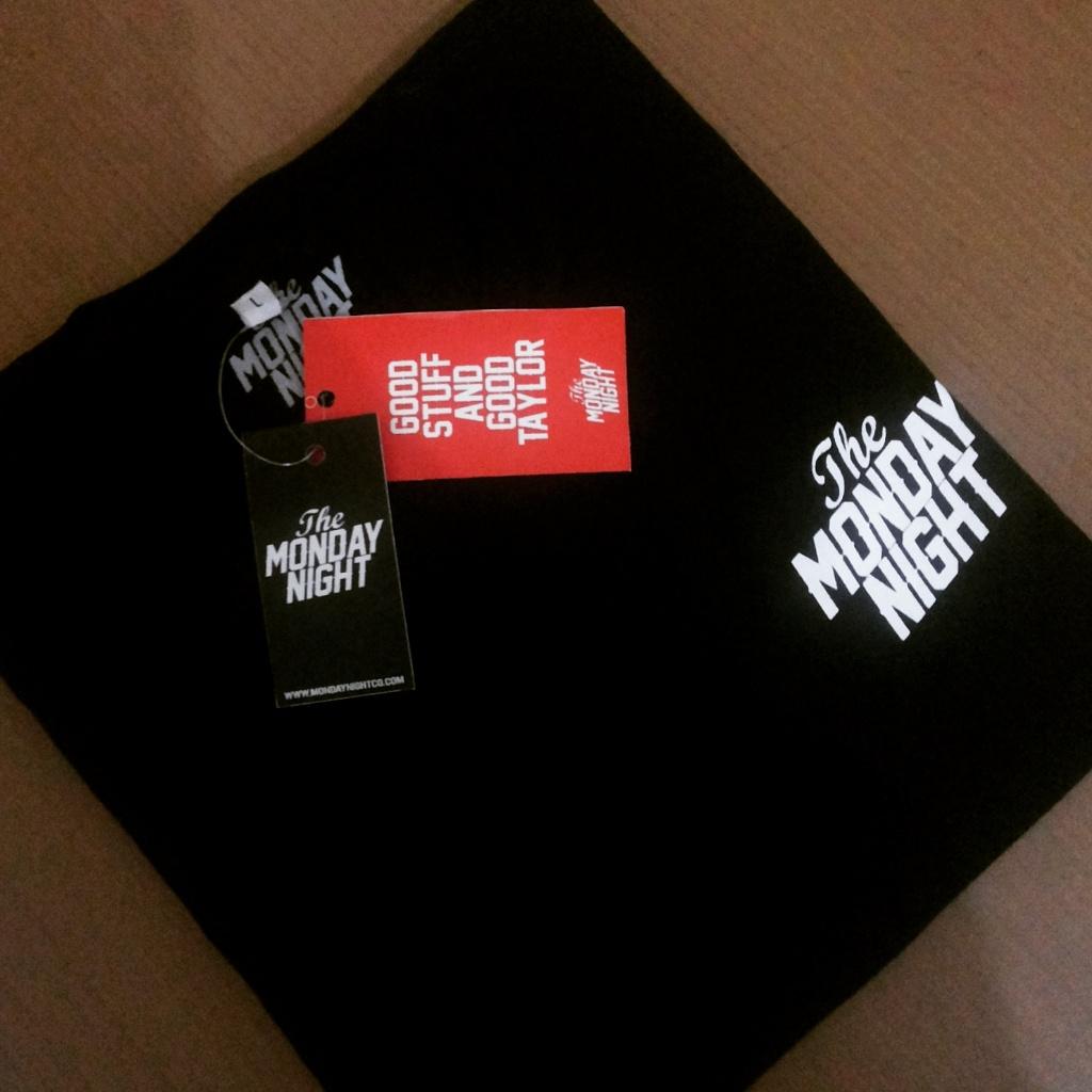 Ramadhan Sale Disc.40% Off .
Available | Logo Type | M-L-Xl | Price.78.000,- ( After Disc. ) - Grab It Fast !