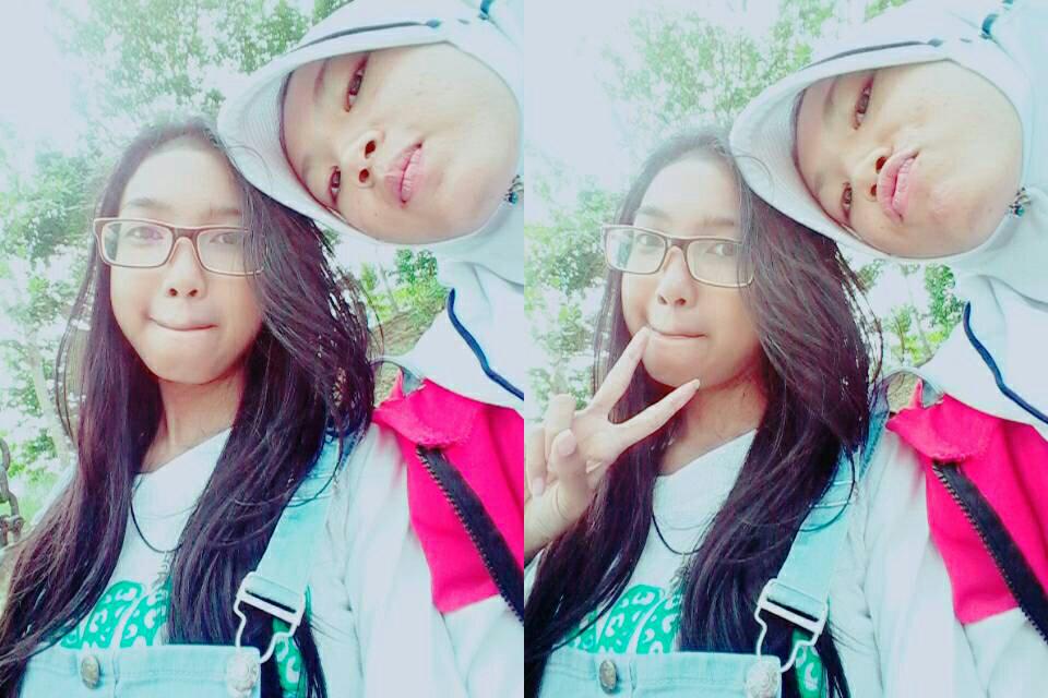 DebyFebiolaa1's tweet photo. Sama febiola kedua{}😂 http://t.co/4hblN8EMR7