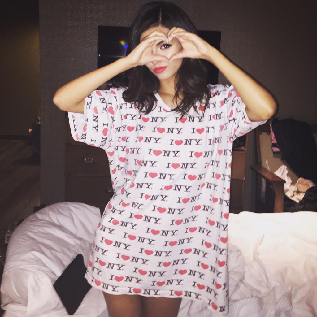 CHrhswqUYAEZCcq.jpg:large