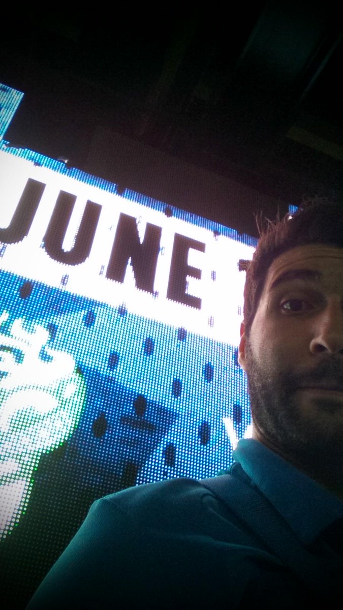 jafarnee's tweet image. Damn lacrosse balls! @Daktronics @LangleyEvents  #LED #goingup #newmodule