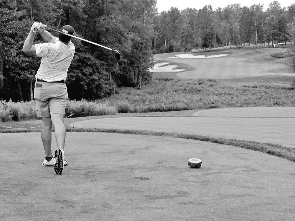 Welcome back to North America, <a href="/WCollins_Golf/">Will Collins</a>! Former @UVaMensGolf standout leads us off No. 1 at <a href="/GolfSpringCreek/">Spring Creek Golf</a>..
