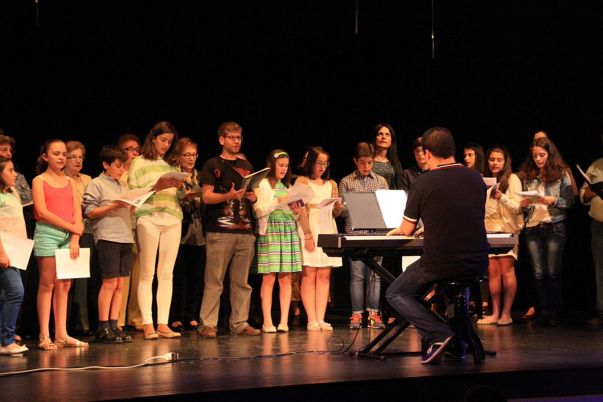 Concierto de clausura de la Escuela Municipal de Música. facebook.com/15226592160156…