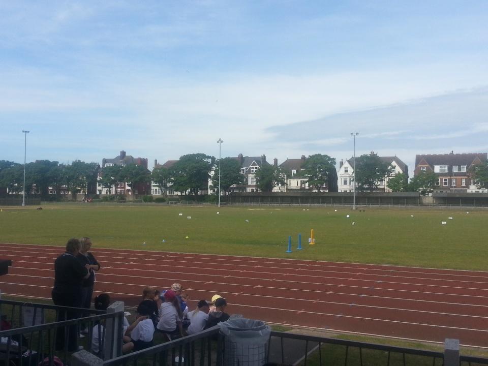 LowestoftSport's tweet photo. The stage is set for the primary school sports festival which our students are supporting #schoolsport #volunteering http://t.co/y3NanaTKr0