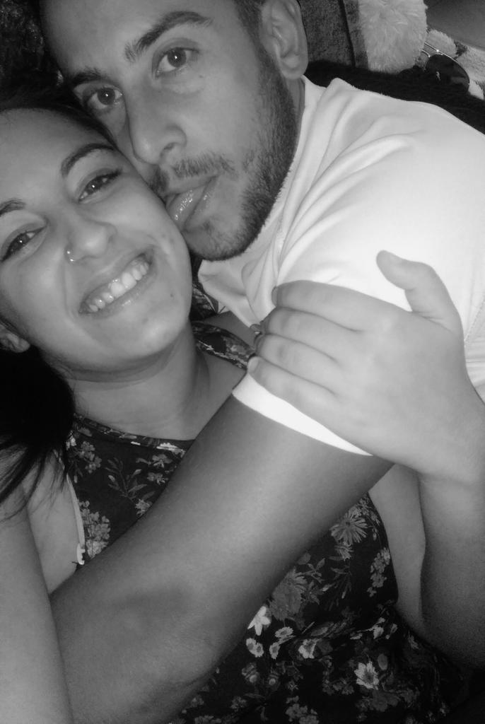 gamiz_mary's tweet photo. Momentos que alegran el día. ❤ http://t.co/Rqo0rjO8JD