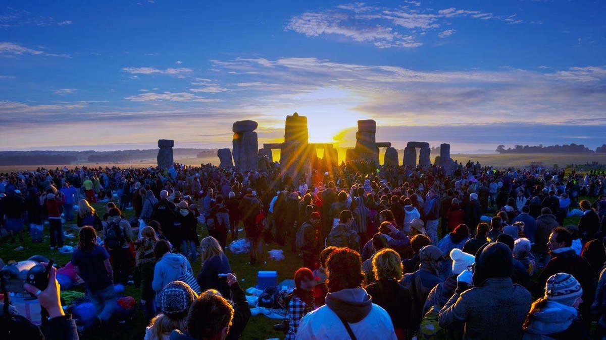 StonehengeTour's tweet image. Stonehenge Summer Solstice Sunrise Tour: June 21st LIMITED SEATS: stonehengetours.com/summer-solstic…