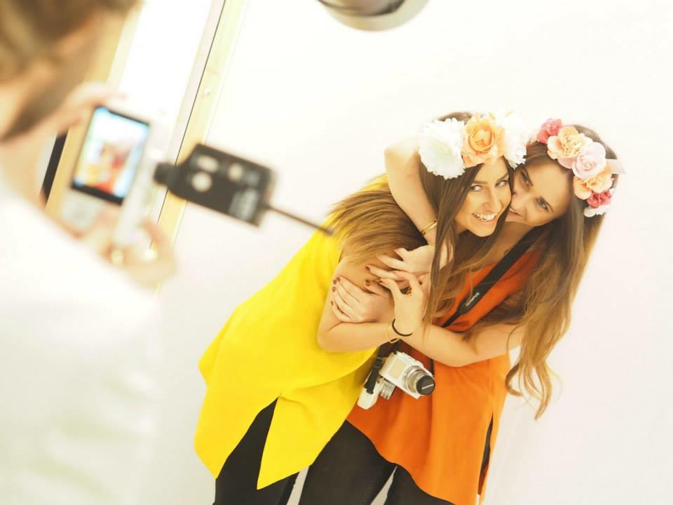 Lara Busch tweet media