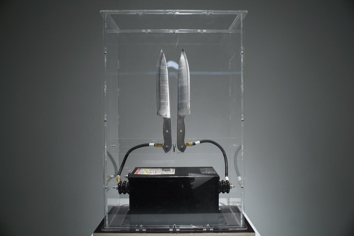 helloclusta's tweet image. The Electric Knife Orchestra presents Stayin' Alive vimeo.com/128104334 Created by Neil Mendoza #tech #innovation