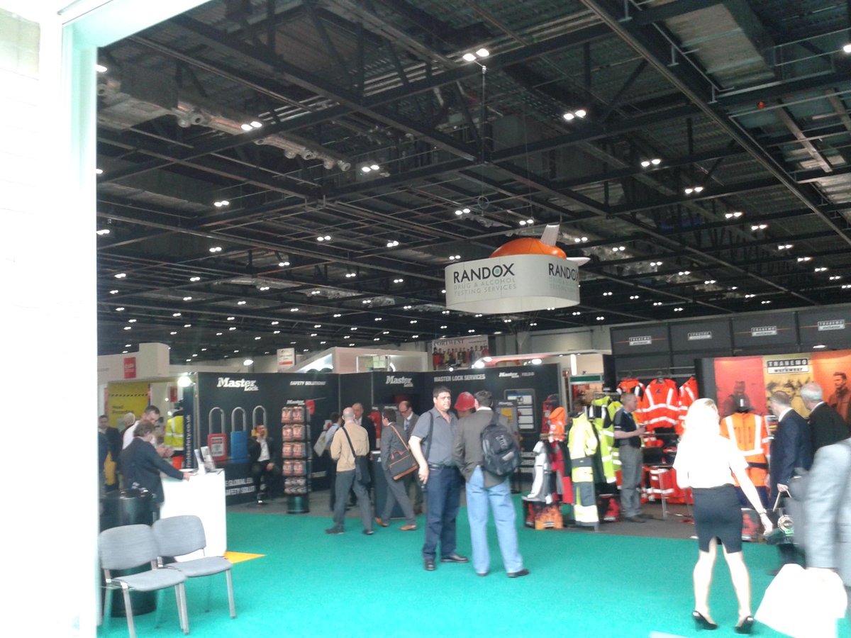 sofamel_uk's tweet image. Beautiful day @excellondon today at #SHExpo