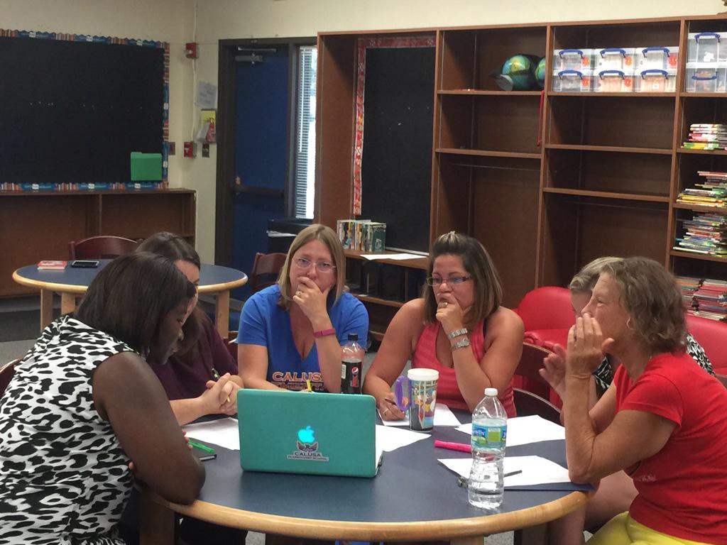 karkou950's tweet photo. Calusa's cohort 1 has had a great  2 days exercising our brains. Yesterday the real work began and we were stretched! http://t.co/qXbGlRoJ9A