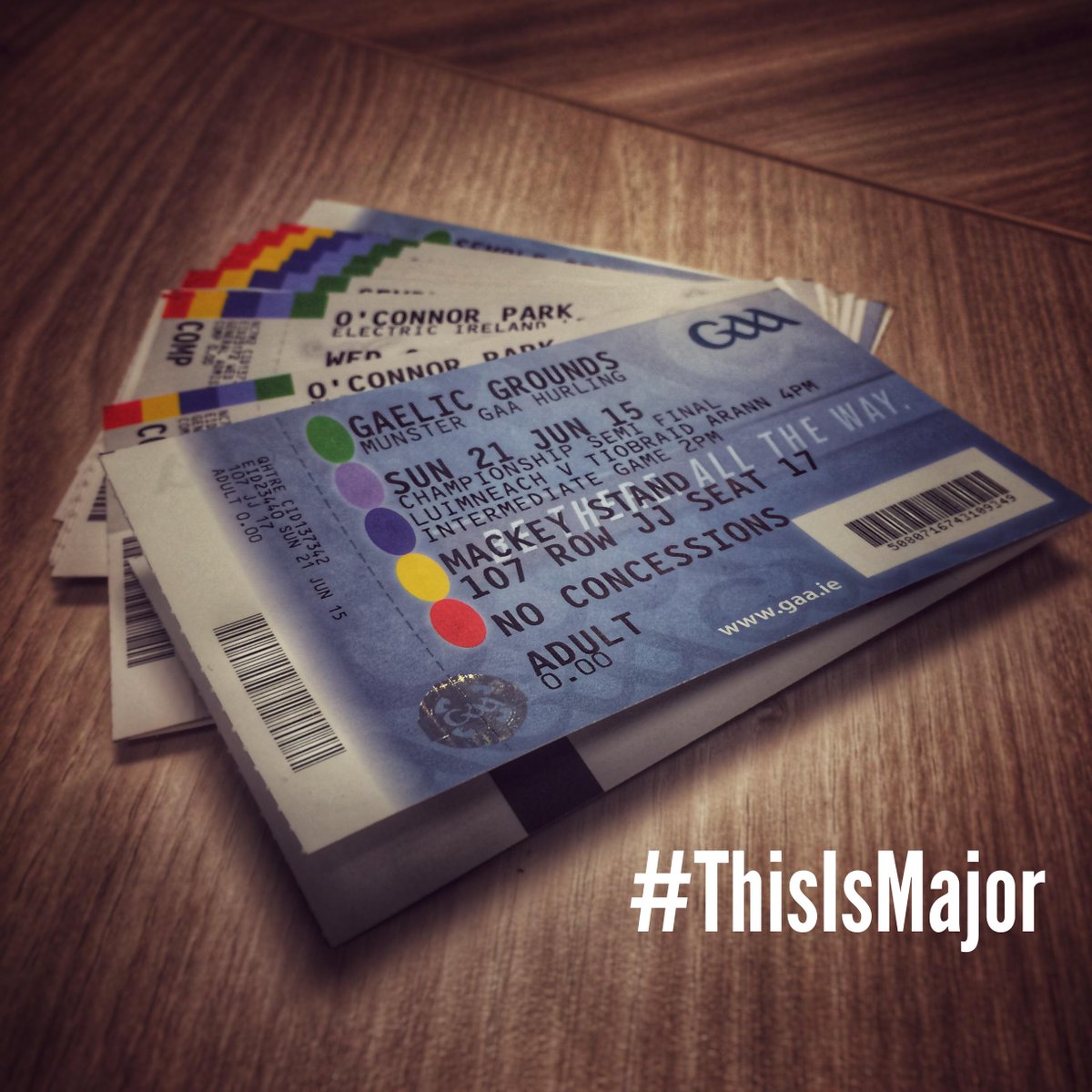 ElectricIreland's tweet image. We have 2 tickets up for grabs for Sunday&apos;s Sold Out Limerick v Tipperary SHC! RT and Follow to enter!  #ThisIsMajor