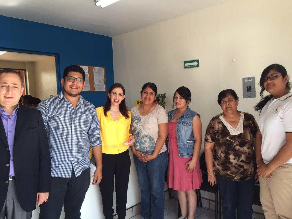 LailaChemor's tweet photo. #Tijuana corte de listón #Inova beneficiario del #FNE2014 @INADEM_SE @DavidSaulGuaki1 @SE_mx http://t.co/xpxmhWaULB