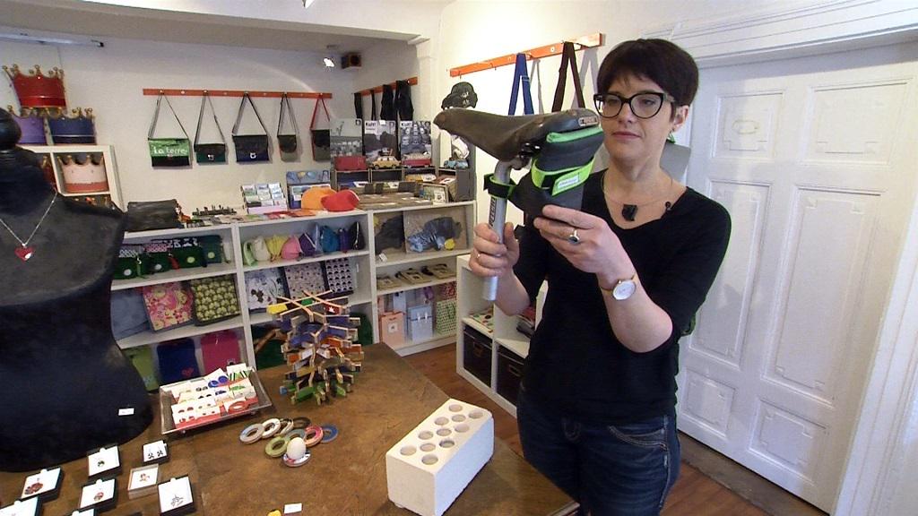 mw_franken's tweet photo. Wenn aus Abfall neue Produkte entstehen - #Upcycling. Das Thema unserer Sendung am Sonntag. http://t.co/5rdBgaomJl http://t.co/PHmk4slkIE