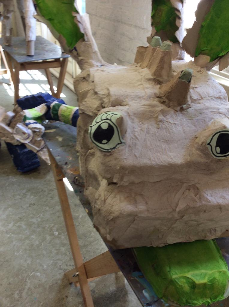 Strandbeezten @kunsteducatiewalcheren en basisscholen vanaf 8 juli <a href="/zeeuwsebiblioth/">zeeuwsebiblioth</a> Leuk!! <a href="/Gem_Middelburg/">Gemeente Middelburg</a>