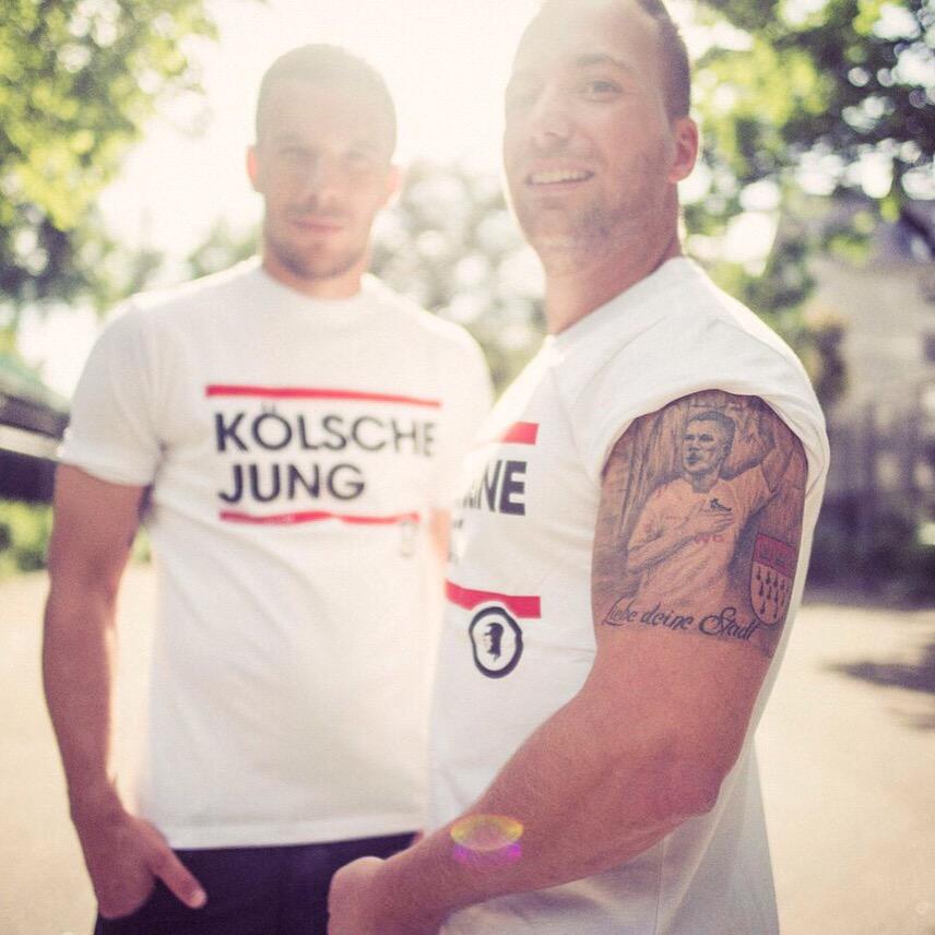 on Twitter "Wenn FanLiebe bis unter die haut geht