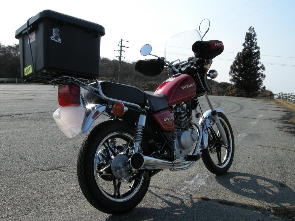 沢庵900 Auf Twitter バイクを紹介してrtをしてもらってフォロワーを増やそう 中華系125ccバイクの代表格gn125 究極の足つきとウルトラ低燃費 もはやツアラーと言っていい能力を持つ 基本はノーマルに戻せる快適性向上カスタムしかしてない Http T Co Mwus7niveh