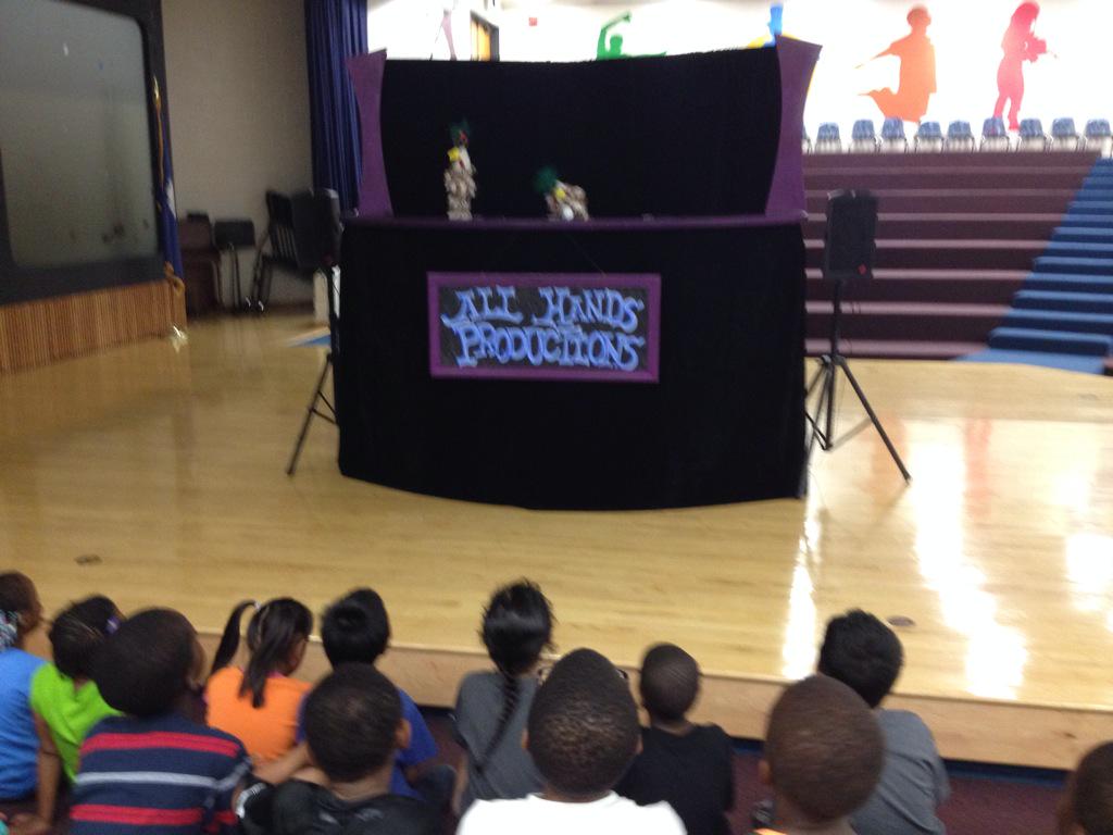 HarbisonWestEl's tweet image. Summer Stride fun with Richland Library.  #HWES @accessfreely   #summerlearningfun