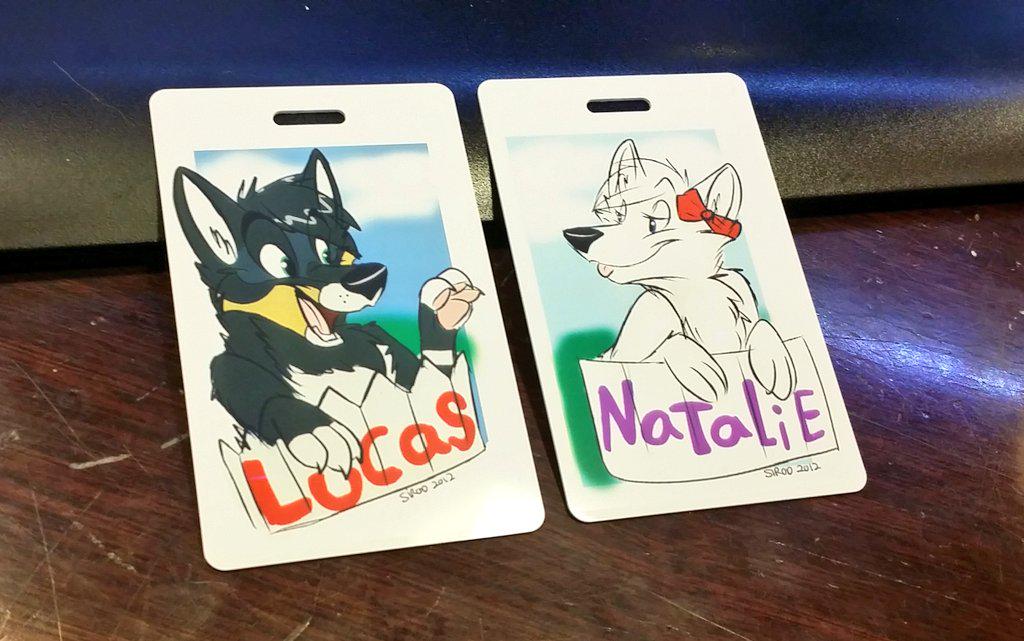 WinterSnoWolf's tweet photo. Revived a set of badges @Sirodbcollie made for @LeoBlueWolf & I back for #AC2012 http://t.co/knq9dXwJc4 http://t.co/4L8qD9Jkjx
